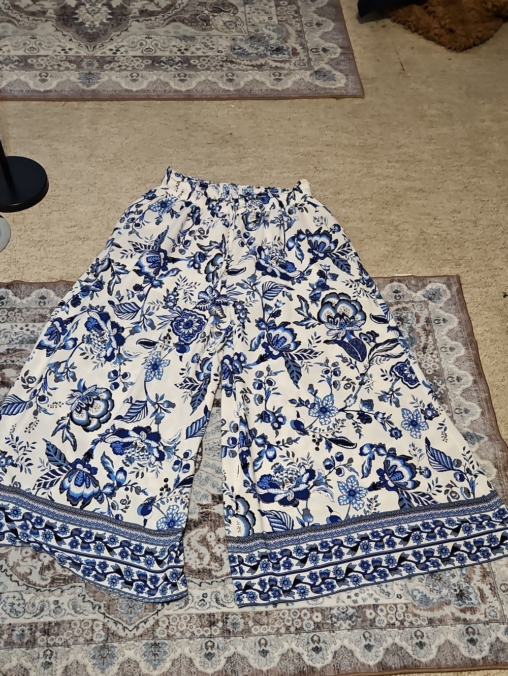 Blue Floral Lined Wide-Leg Pants